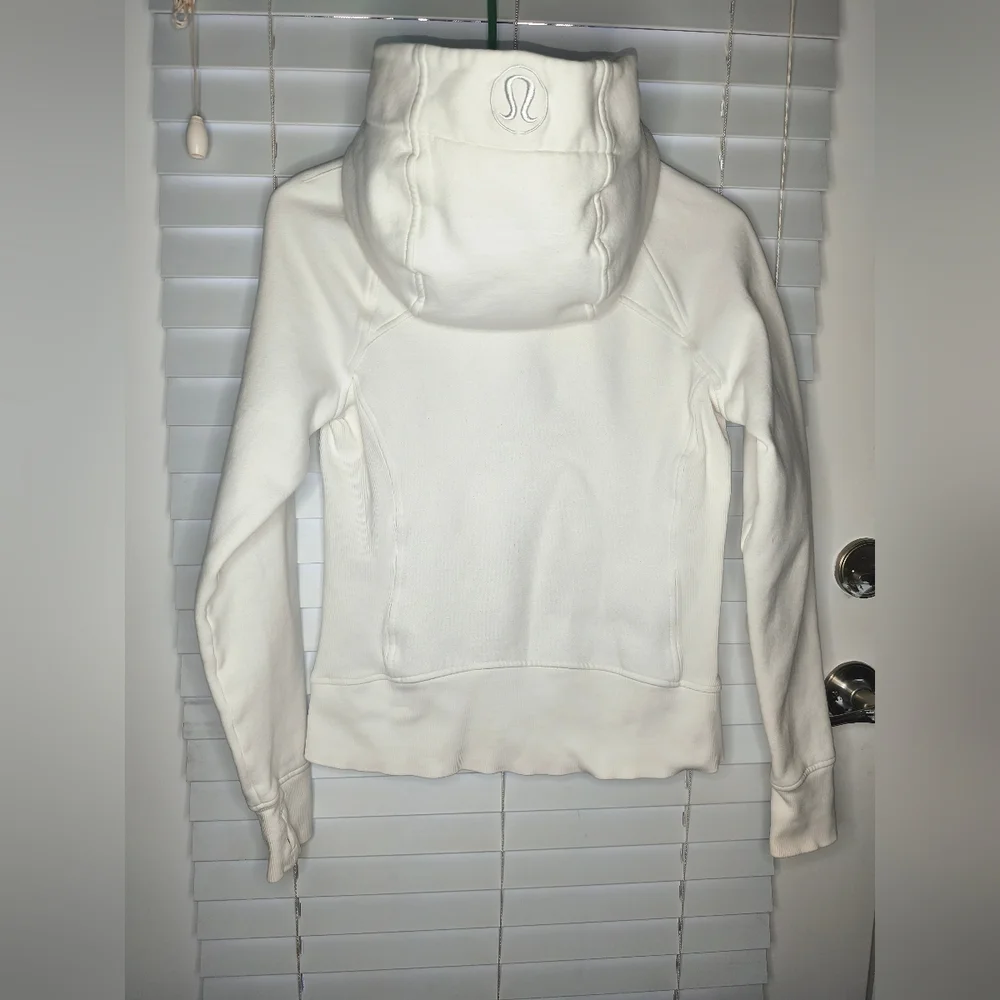 Lululemon Women's Scuba Hoodie Size 6 White Full Zip Jacket - Picture 2 of 9